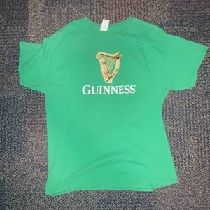 Used men’s GUINNESS T Shirt green